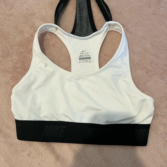 Nike gray and white tank with built in bra - Picture 2 of 5